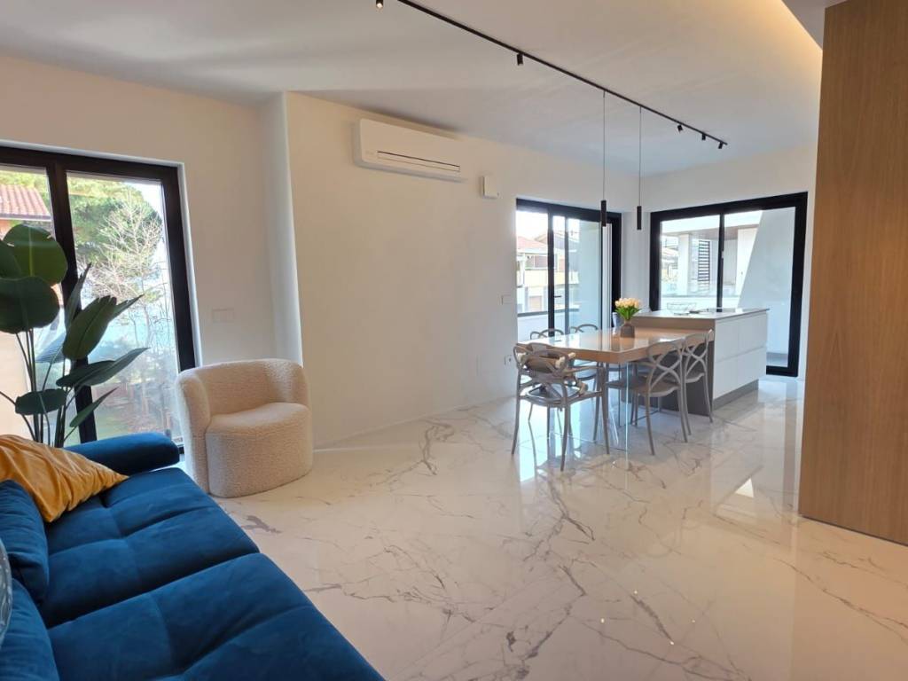 appartamento in vendita a Pineto