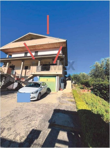 casa indipendente in vendita a Pineto