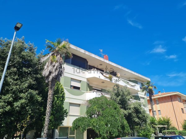 appartamento in vendita a Pineto