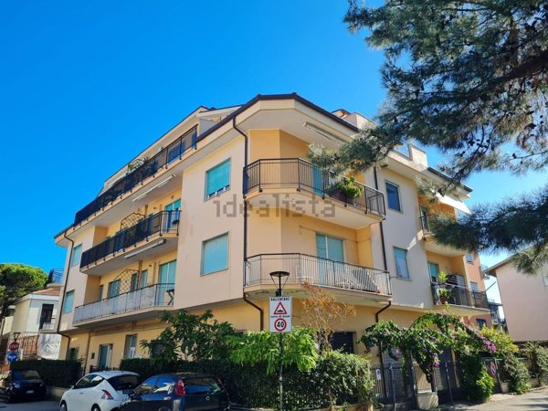 appartamento in vendita a Pineto