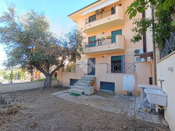 appartamento in vendita a Pineto