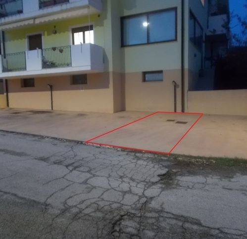 appartamento in vendita a Pineto