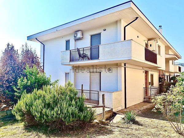 appartamento in vendita a Pineto