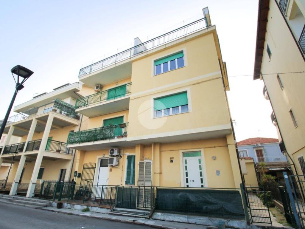 appartamento in vendita a Pineto