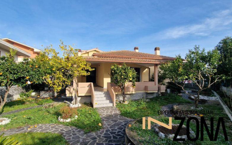 casa indipendente in vendita a Pineto in zona Torre San Rocco