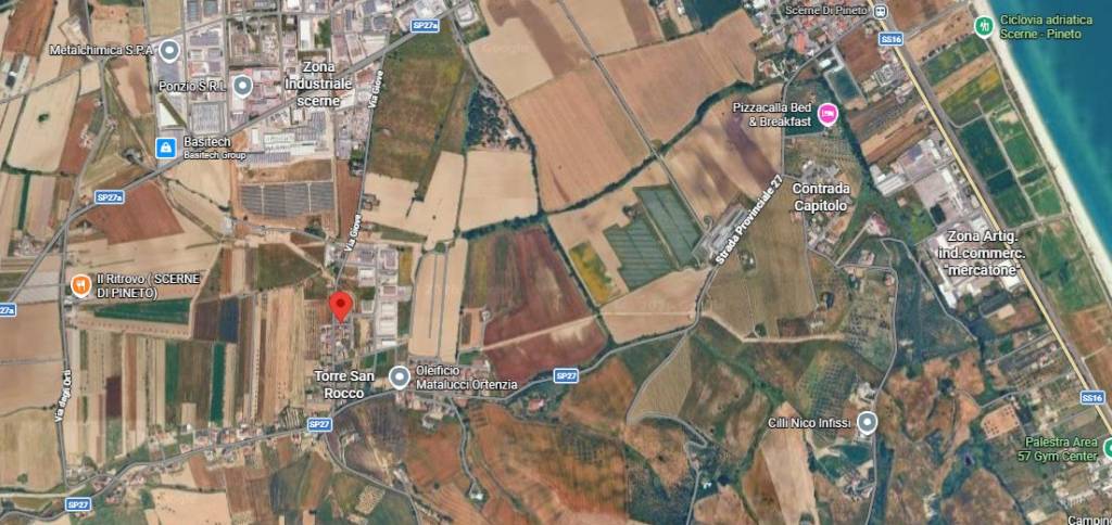 casa indipendente in vendita a Pineto in zona Torre San Rocco