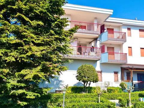 appartamento in vendita a Pineto in zona Scerne