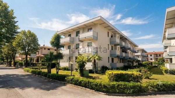 appartamento in vendita a Pineto in zona Scerne