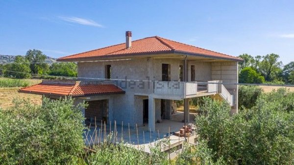casa indipendente in vendita a Roseto degli Abruzzi in zona San Giovanni