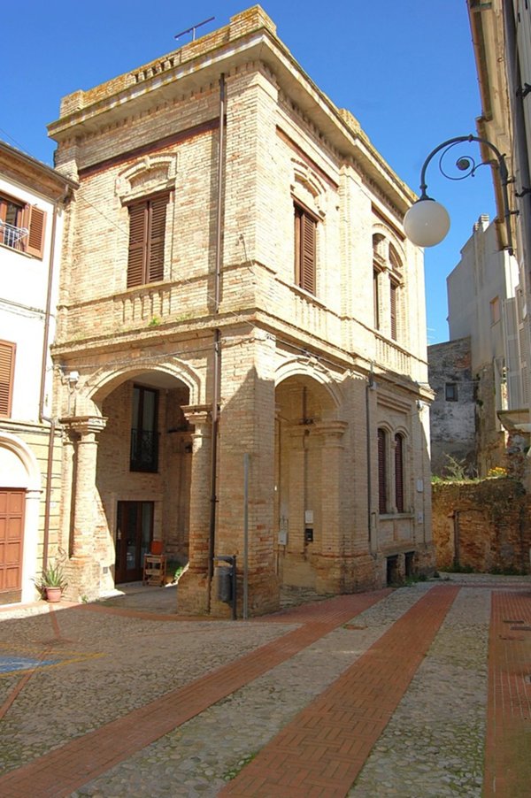 appartamento in vendita a Roseto degli Abruzzi in zona Montepagano