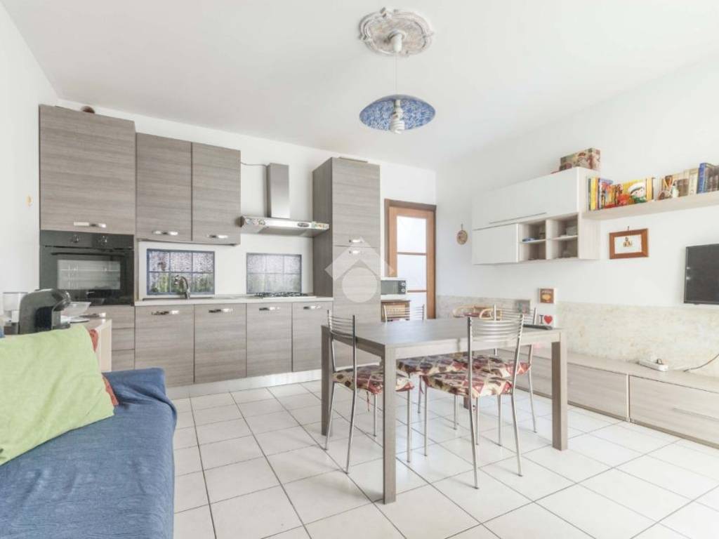appartamento in vendita a Roseto degli Abruzzi