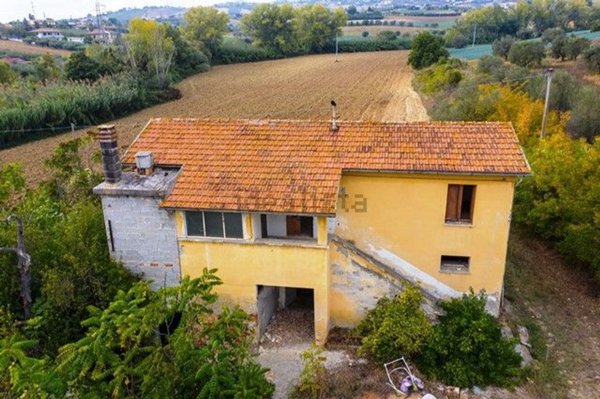 appartamento in vendita a Roseto degli Abruzzi in zona Voltarrosto