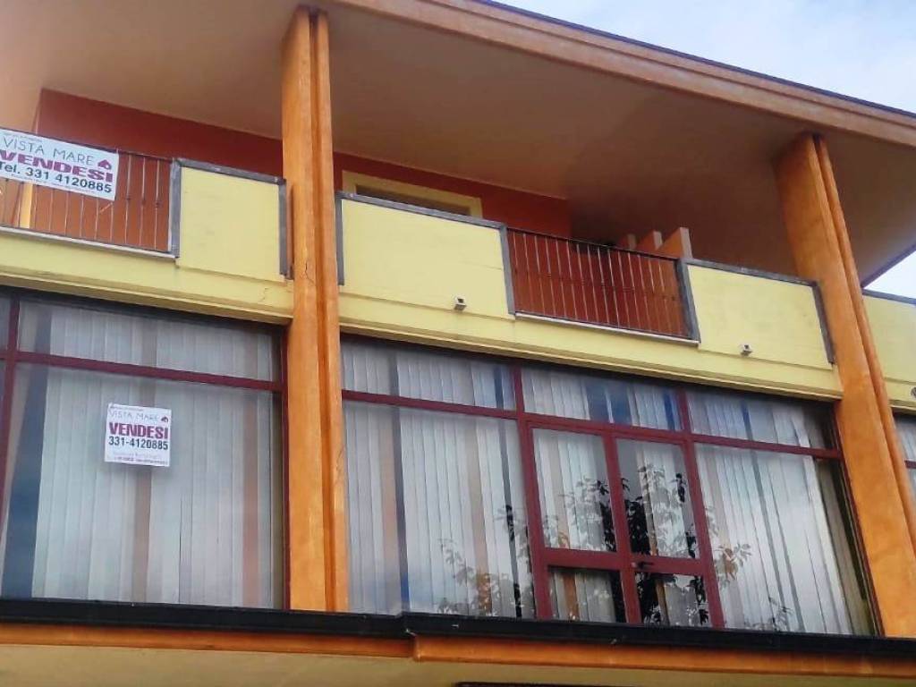 appartamento in vendita a Roseto degli Abruzzi in zona Campo a Mare