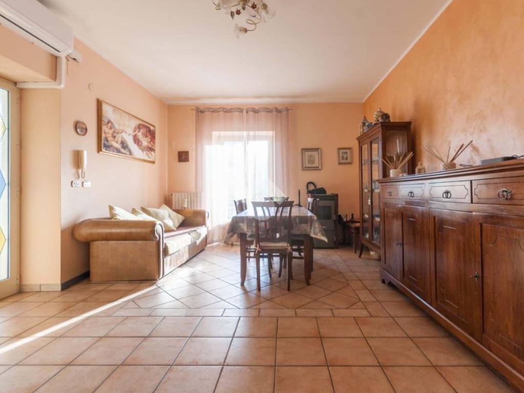 appartamento in vendita a Roseto degli Abruzzi