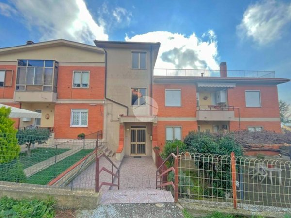 appartamento in vendita a Roseto degli Abruzzi in zona Montepagano