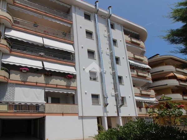 appartamento in vendita a Roseto degli Abruzzi in zona Campo a Mare