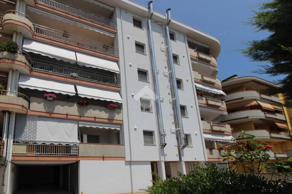 appartamento in vendita a Roseto degli Abruzzi in zona Campo a Mare