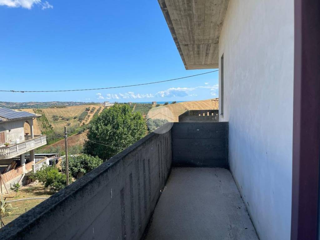 casa indipendente in vendita a Roseto degli Abruzzi