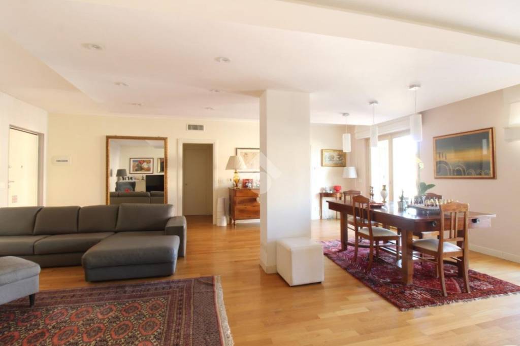 appartamento in vendita a Roseto degli Abruzzi