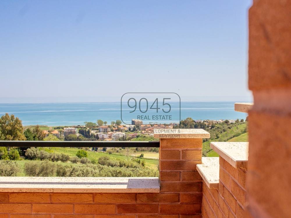 casa indipendente in vendita a Roseto degli Abruzzi