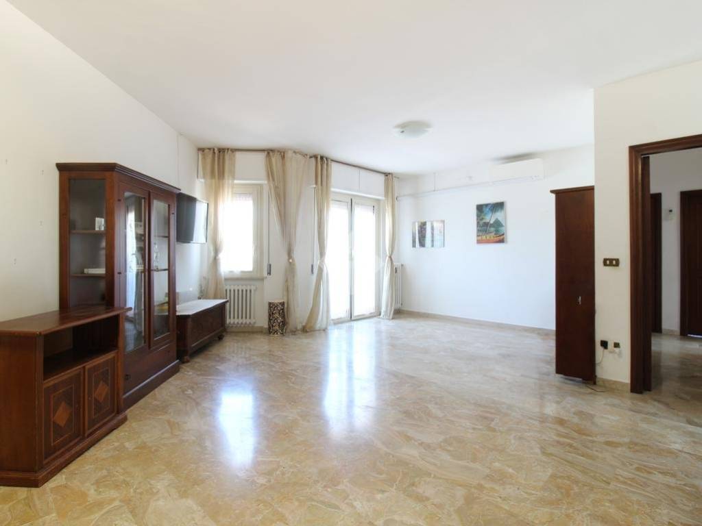 appartamento in vendita a Roseto degli Abruzzi in zona San Giovanni