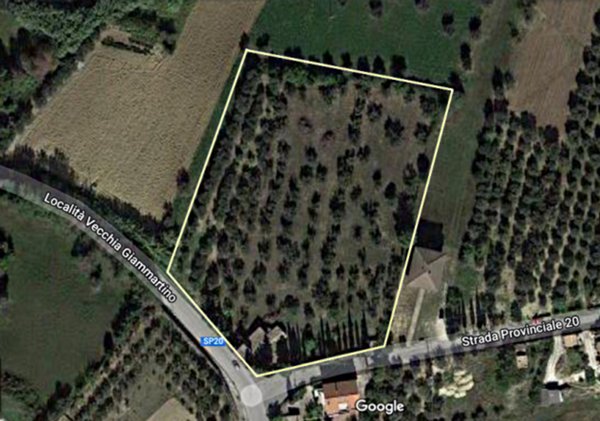 terreno edificabile in vendita a Roseto degli Abruzzi in zona Cologna Paese
