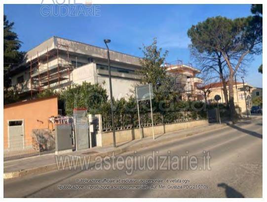 appartamento in vendita a Roseto degli Abruzzi in zona Santa Lucia