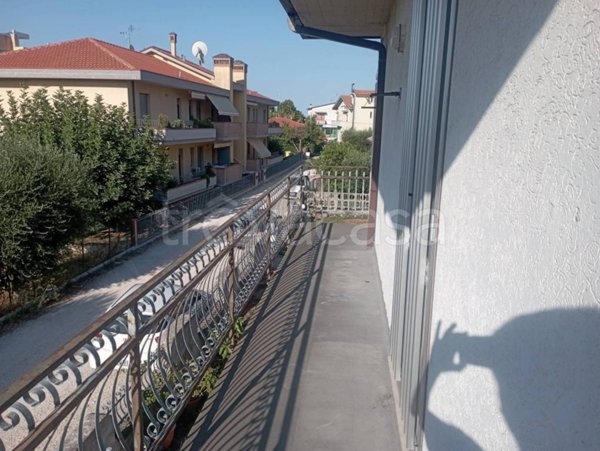appartamento in vendita a Roseto degli Abruzzi in zona Cologna Spiaggia