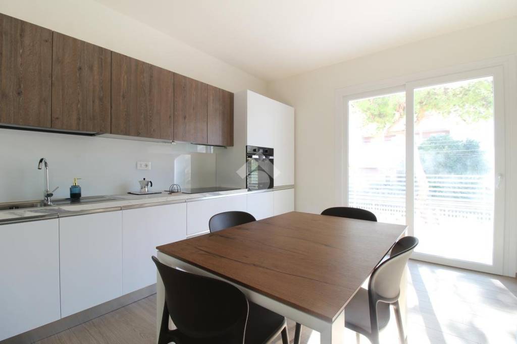 appartamento in vendita a Roseto degli Abruzzi