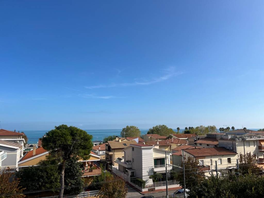 appartamento in vendita a Roseto degli Abruzzi
