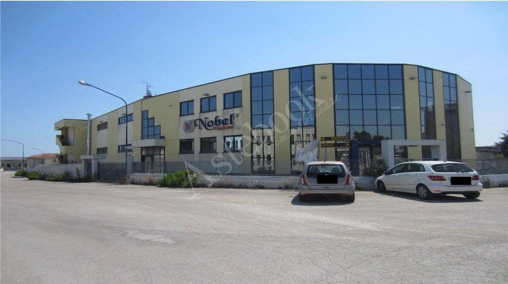 terreno edificabile in vendita a Roseto degli Abruzzi