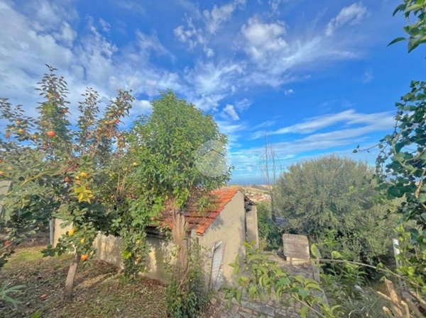 appartamento in vendita a Roseto degli Abruzzi in zona Cologna Paese