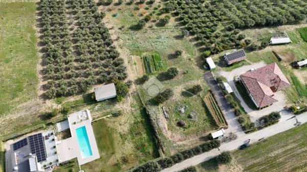 casa indipendente in vendita a Roseto degli Abruzzi