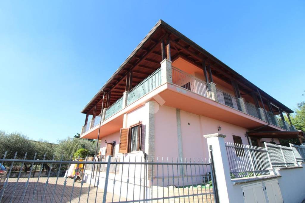 appartamento in vendita a Roseto degli Abruzzi in zona San Giovanni