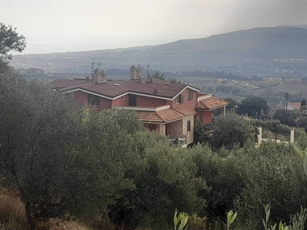 casa indipendente in vendita a Roseto degli Abruzzi in zona Montepagano