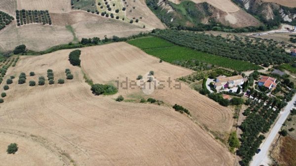 casa indipendente in vendita a Roseto degli Abruzzi