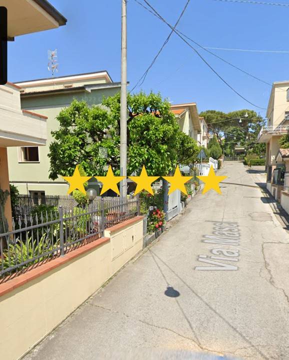 appartamento in vendita a Roseto degli Abruzzi in zona Santa Lucia