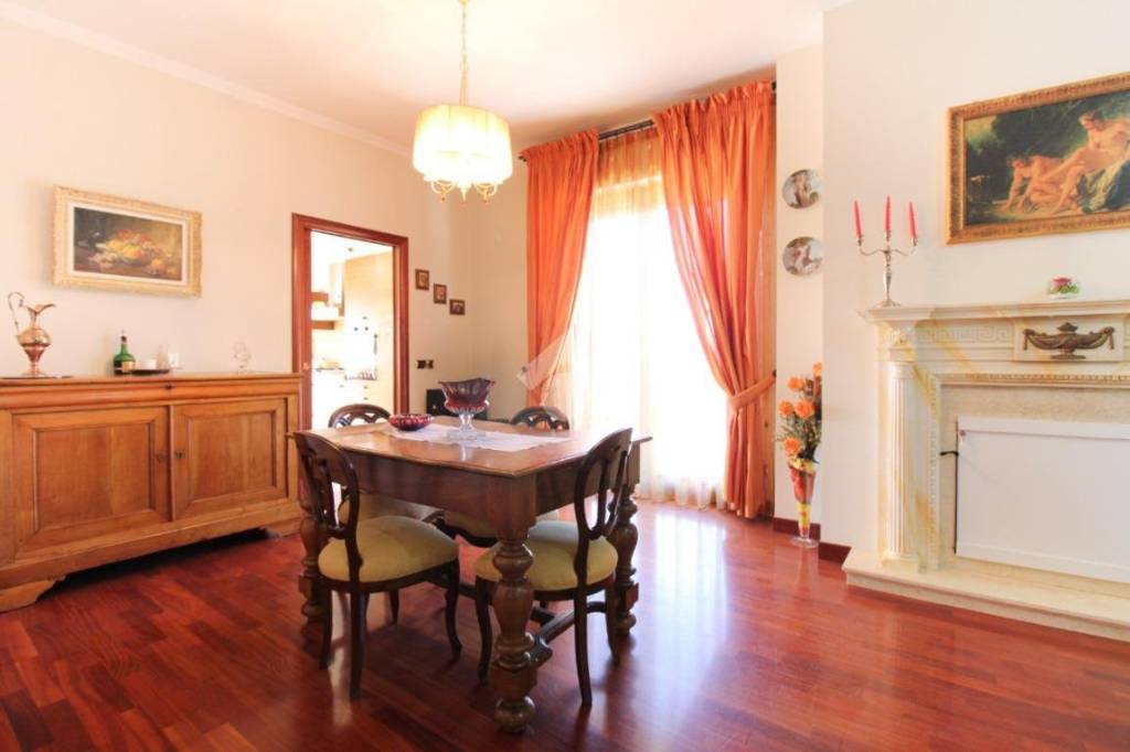 appartamento in vendita a Roseto degli Abruzzi in zona Palazzese