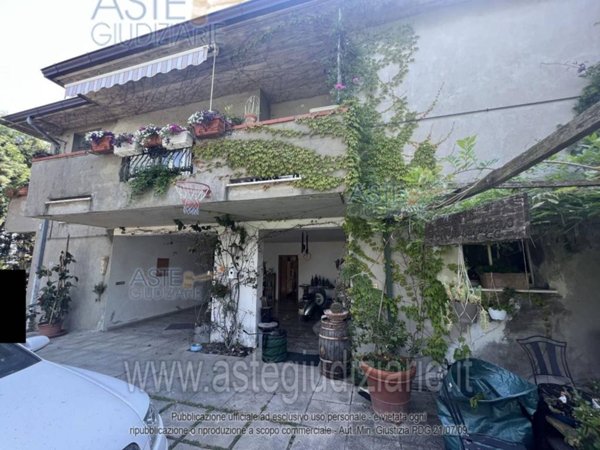 appartamento in vendita a Roseto degli Abruzzi in zona Cologna Spiaggia