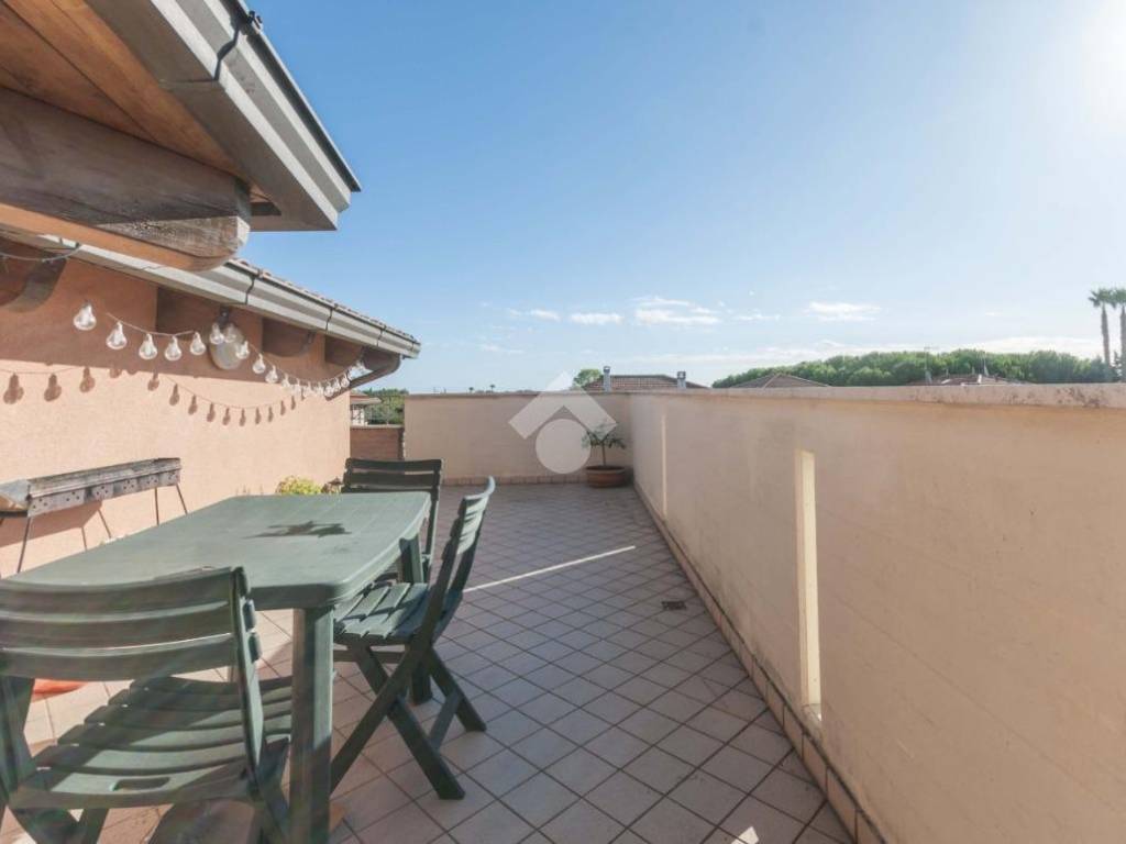 appartamento in vendita a Roseto degli Abruzzi in zona Cologna Spiaggia