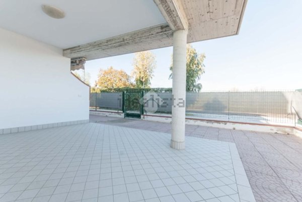 appartamento in vendita a Roseto degli Abruzzi in zona Cologna Spiaggia