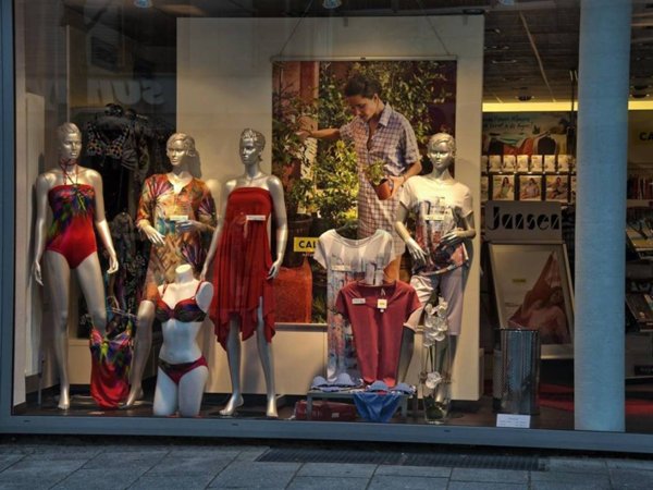 negozio in vendita a Roseto degli Abruzzi