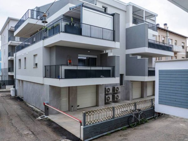 appartamento in vendita a Roseto degli Abruzzi