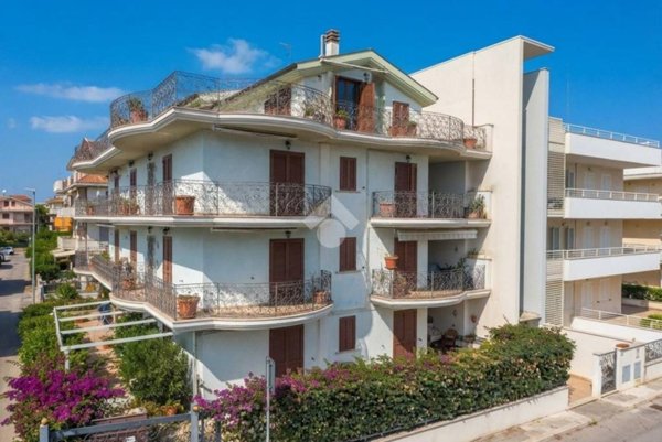 appartamento in vendita a Roseto degli Abruzzi in zona Campo a Mare