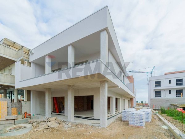 appartamento in vendita a Roseto degli Abruzzi in zona Cologna Spiaggia