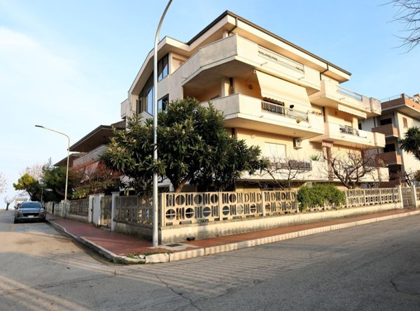 appartamento in vendita a Roseto degli Abruzzi