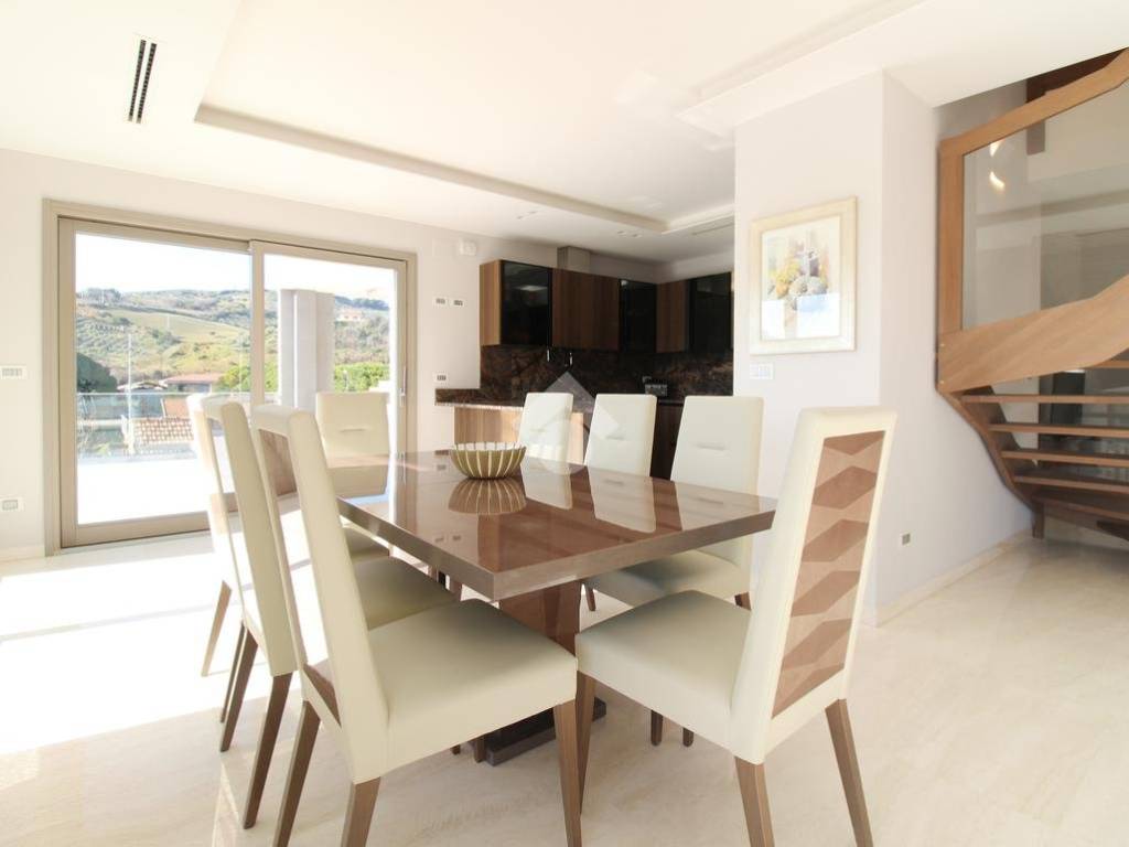 appartamento in vendita a Roseto degli Abruzzi