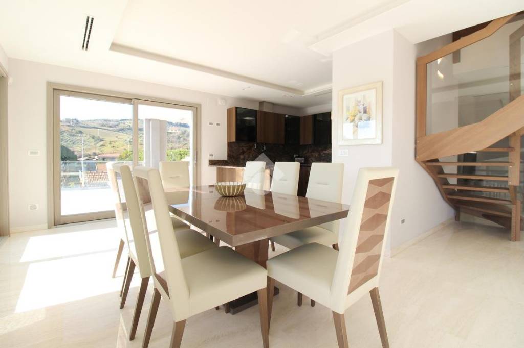 appartamento in vendita a Roseto degli Abruzzi