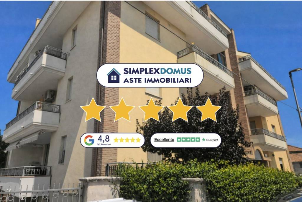 appartamento in vendita a Roseto degli Abruzzi in zona Cologna Spiaggia