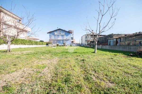 casa indipendente in vendita a Roseto degli Abruzzi in zona Cologna Spiaggia